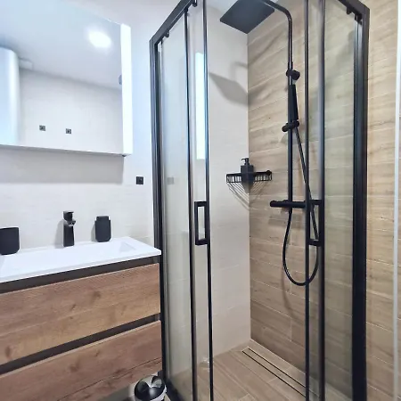 Nonna * スプリト